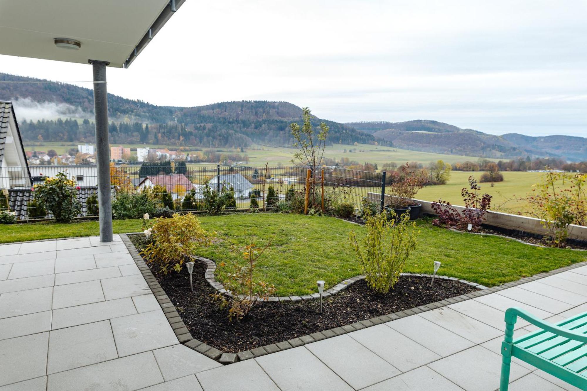 Appartement Atemberaubender Ausblick Mit Premium-Wanderwegen Vor Der Haustuer à Albstadt Extérieur photo